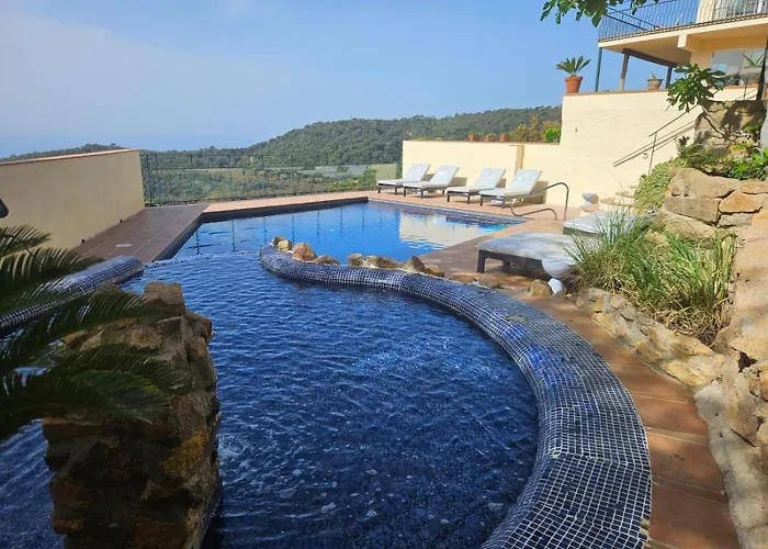 La Roqueta Hotel