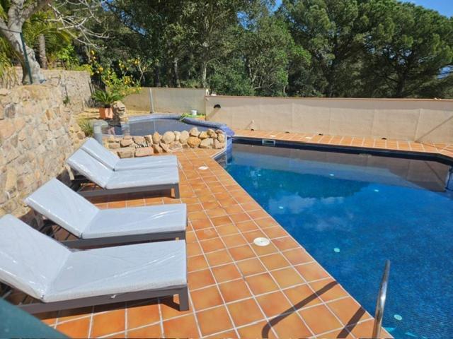 La Roqueta 4*